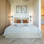 Bulwar Staromiejski, Old Town, Free Parking,
