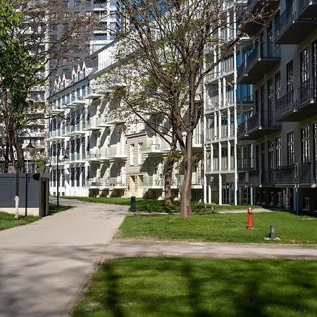 Bulwar Staromiejski, Old Town, Free Parking, * 브로츠와프