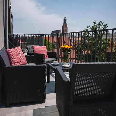 Bulwar Staromiejski, Old Town, Free Parking, Apartamento